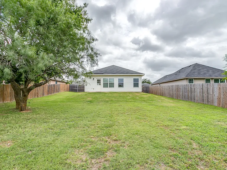 609 Mesquite Dr — Photo 28