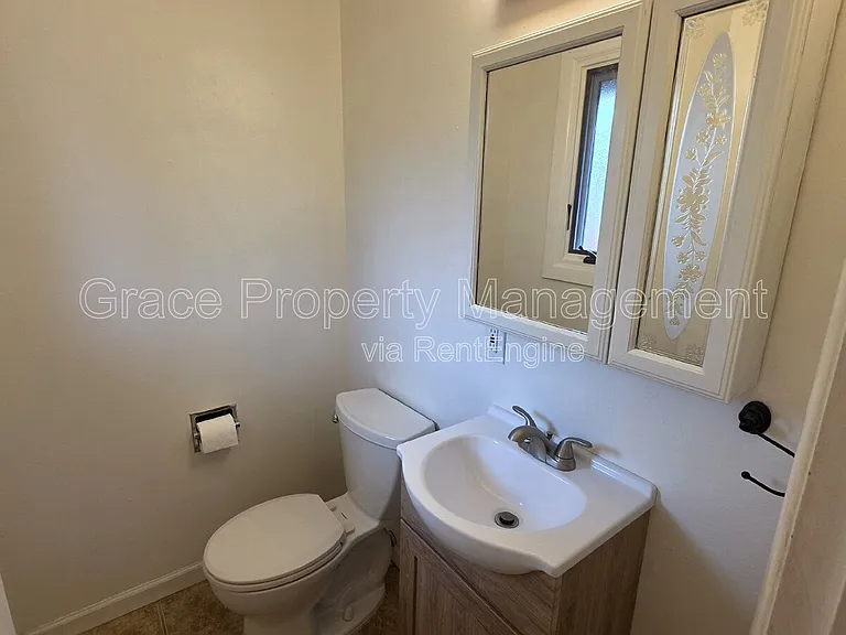 270 Beryl Way — Photo 11