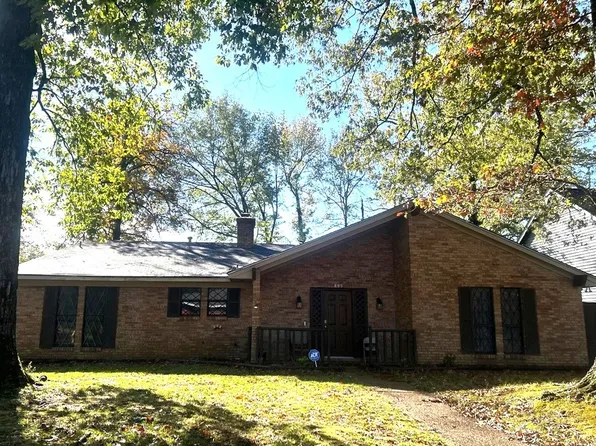 895 Serville Dr, Jackson, MS 39206