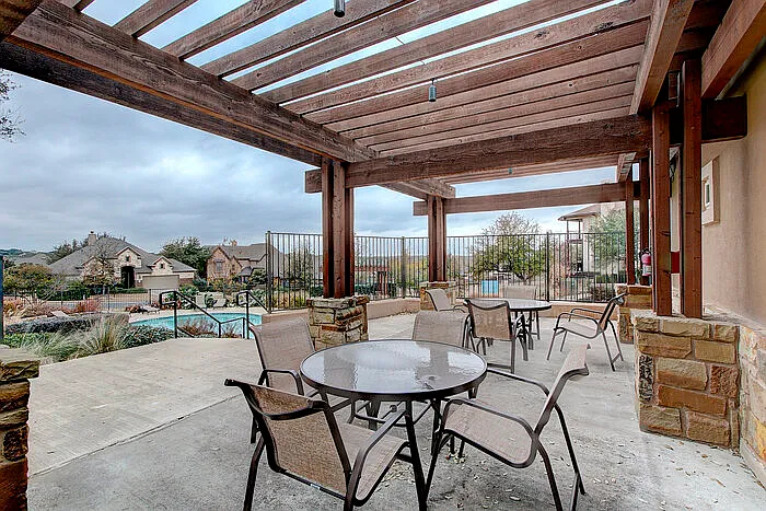 310 Bellagio Dr — Photo 26