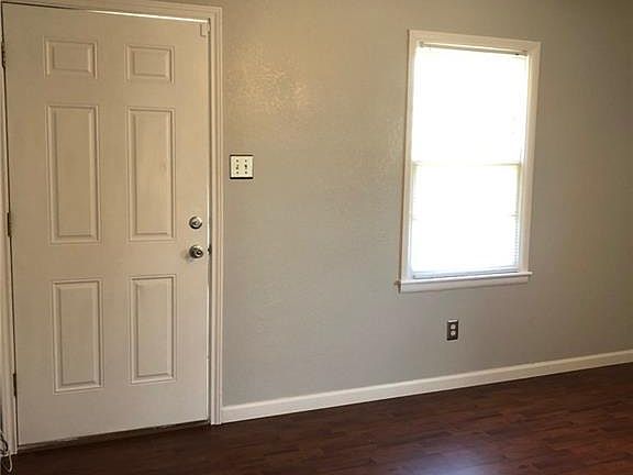 3rd image of 3017 S 27th St