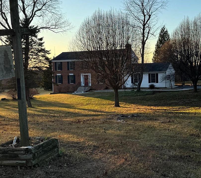 1st image of 441 Pembroke Way