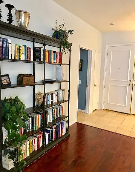 8349 Blackburn Ave #302 — Photo 25