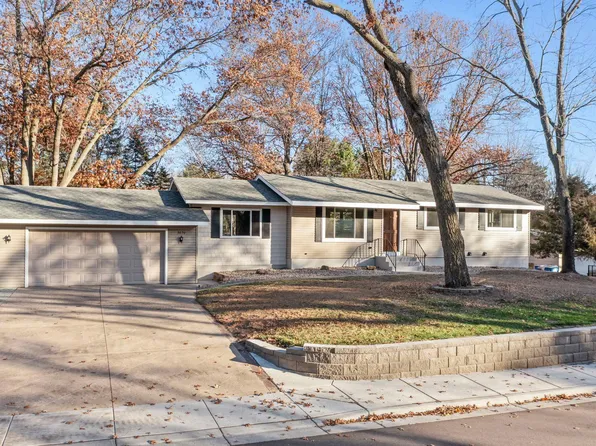 3070 Ivy St S, Cambridge, MN 55008