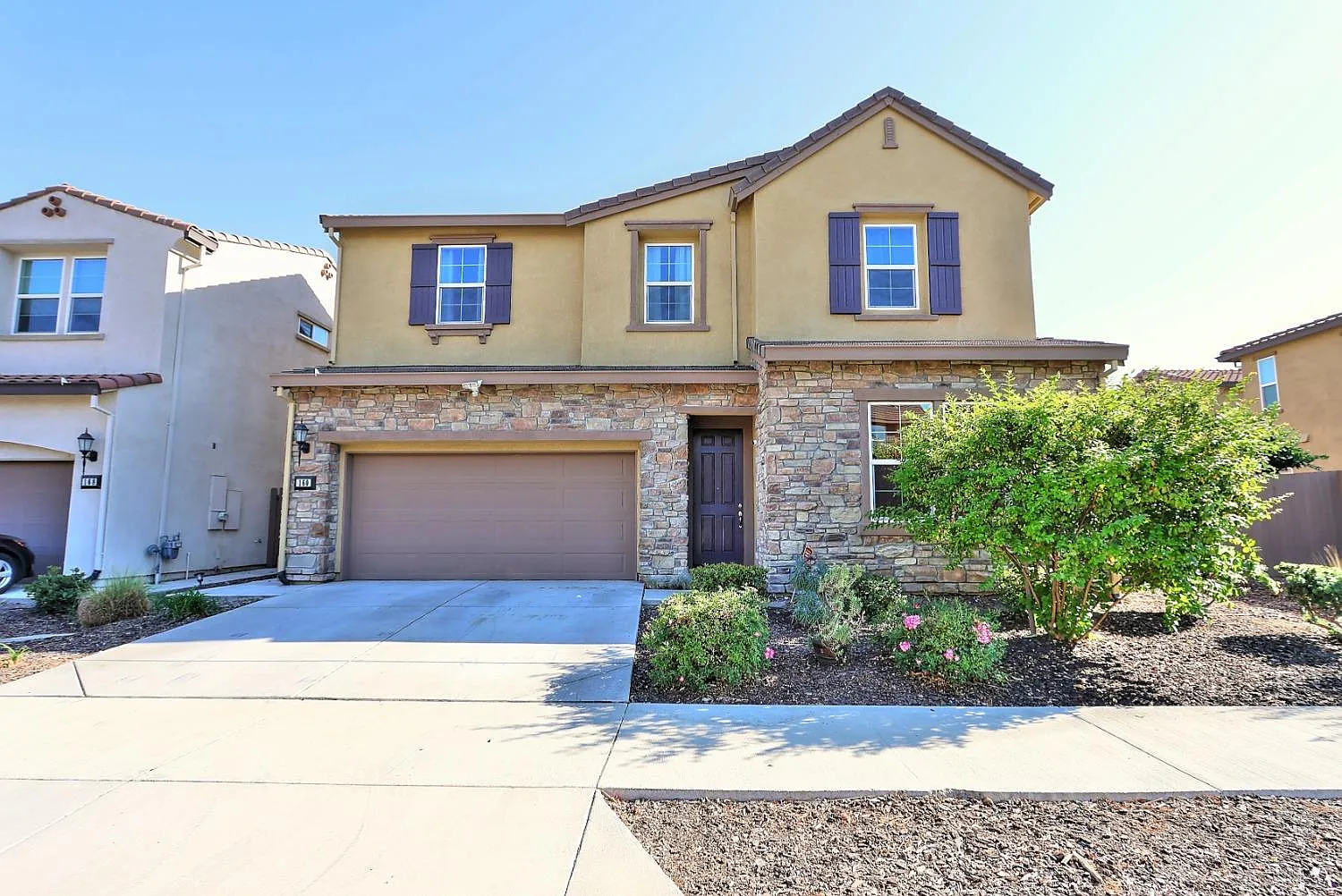 160 Julia Island Cir photo 1