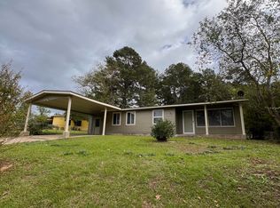 41 Francis Ave, Leesville, LA 71446