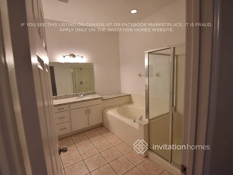 1175 Snug Harbor Dr — Photo 9