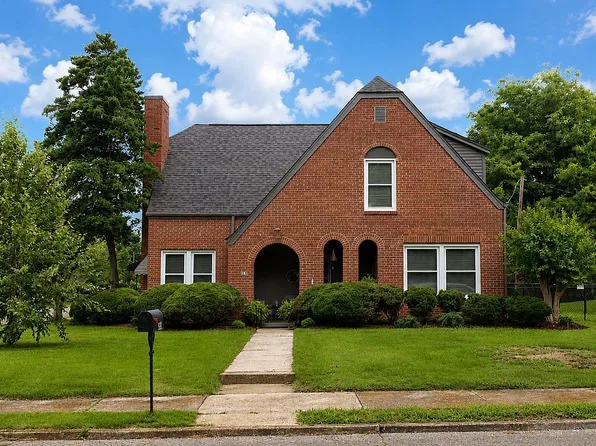 913 Swanson Blvd, Fayetteville, TN 37334