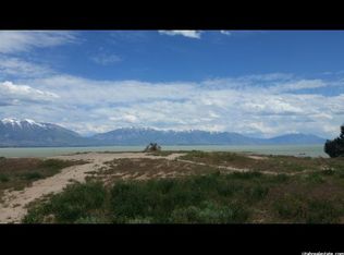 1098 Waterside Dr, Saratoga Springs, UT 84045