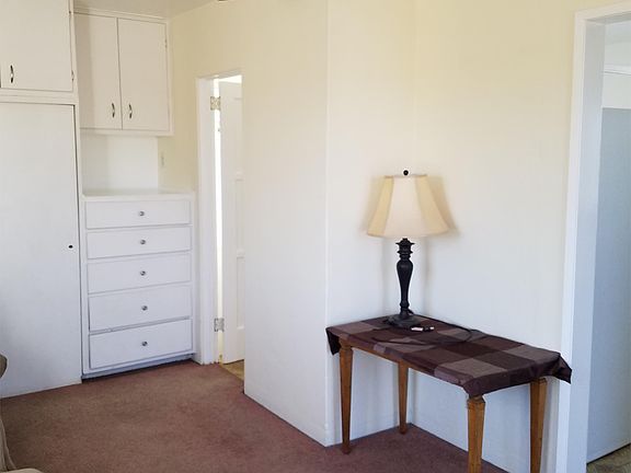 5th image of 2114 E 20th St