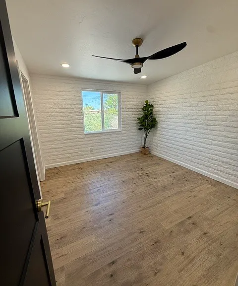 924 S Elmerita Ave — Photo 35