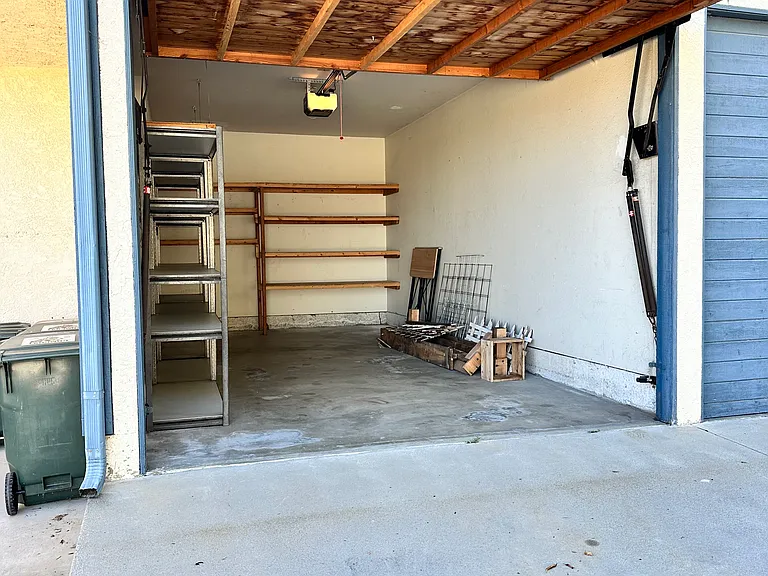 206 N Prospect Ave — Photo 37