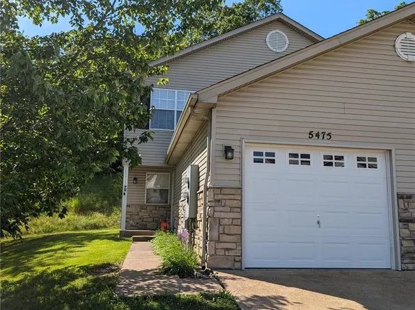 5475 Lakewood Ter, Imperial, MO 63052