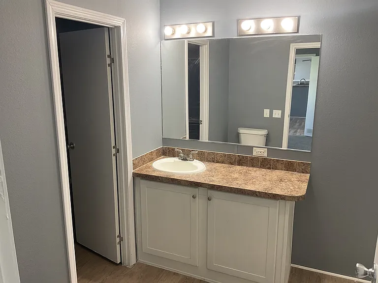 Saddlebrook — Photo 20