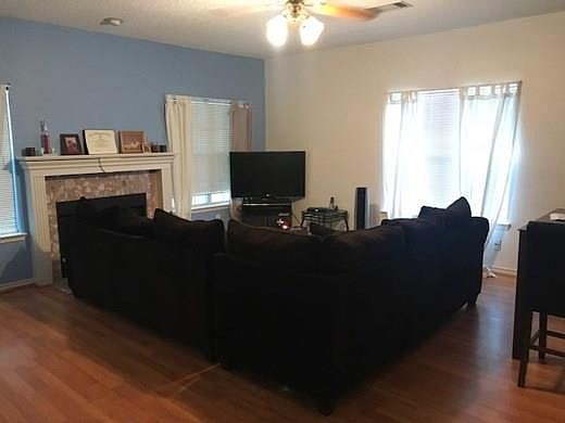 2nd image of 8339 Crystalwood Dr