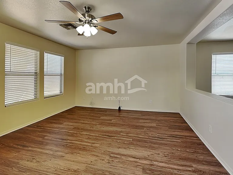 18554 W Mariposa Dr — Photo 7