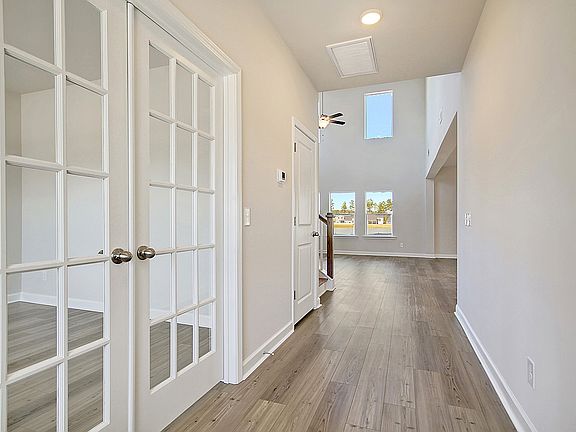 454 Carrara Drive, Homesite 201 Elevation Image 2