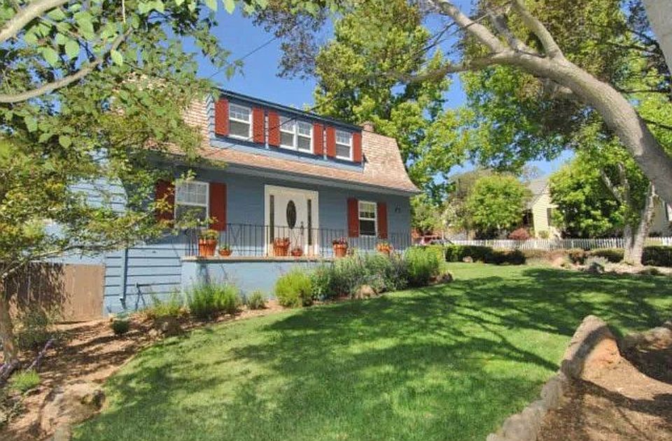 2001 Sharon Ave - Property Image