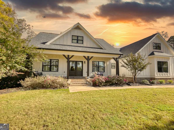 17 Old Edwards Rd, Arnoldsville, GA 30619