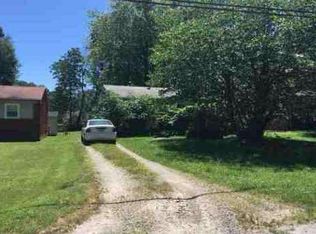 10613 Charlene Dr, Fairdale, KY 40118