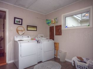 36 R St, Lake Lotawana, MO 64086