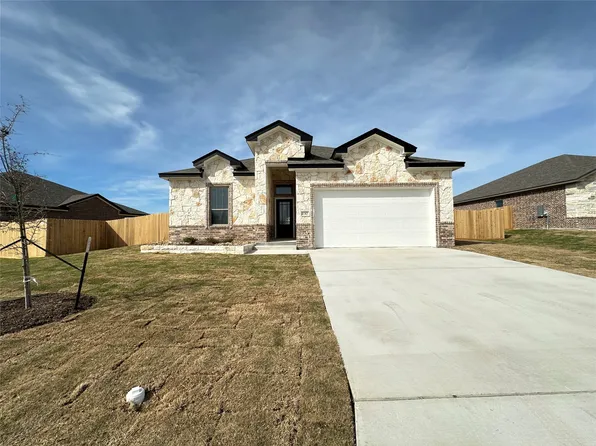 130 Lasso Loop, Lorena, TX 76655