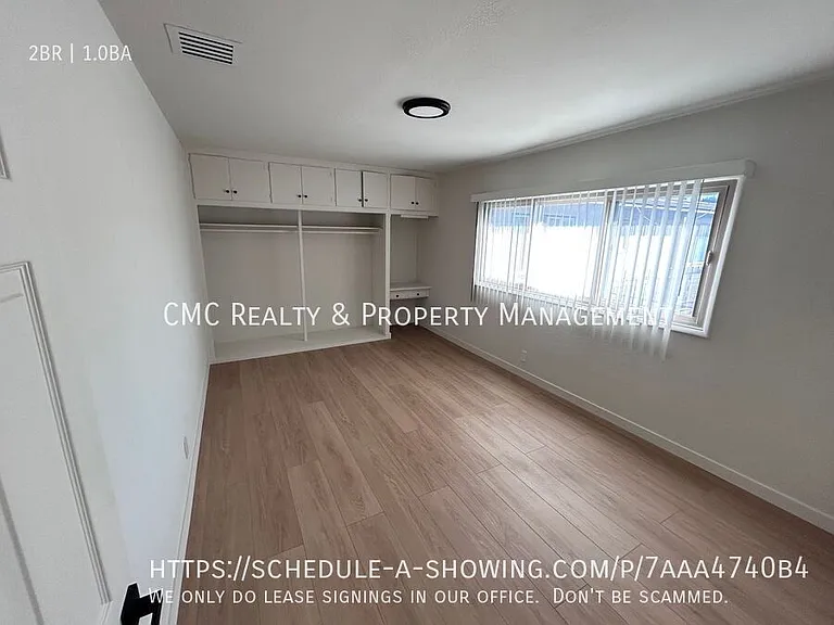 10242 Darby Ave #6 — Photo 9