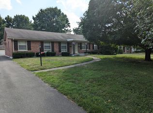 116 Greenbriar Rd, Lexington, KY 40503