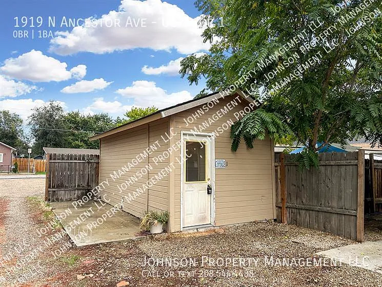 1919 N Ancestor Ave #1
