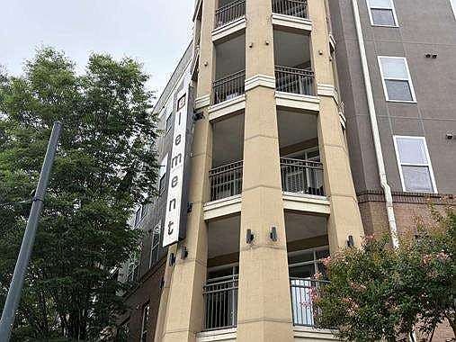 1st image of 390 17th St NW #A1