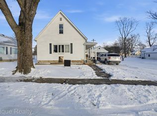 206 Arthur St, Yale, MI 48097