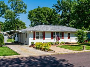 1011 S Monroe Ave, Sedalia, MO 65301