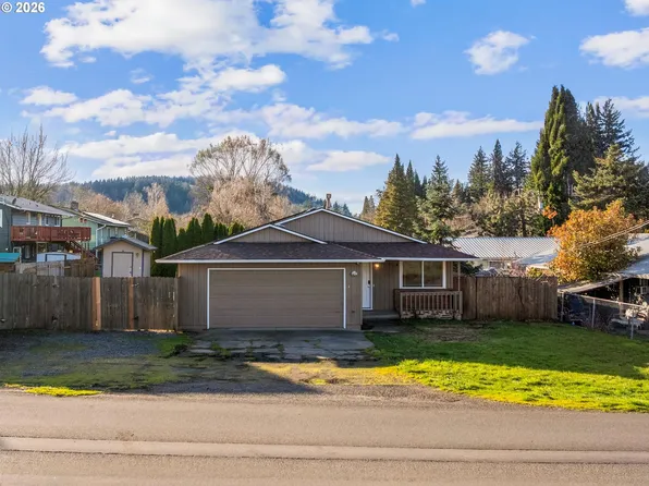 955 SE Hogan Rd, Gresham, OR 97080