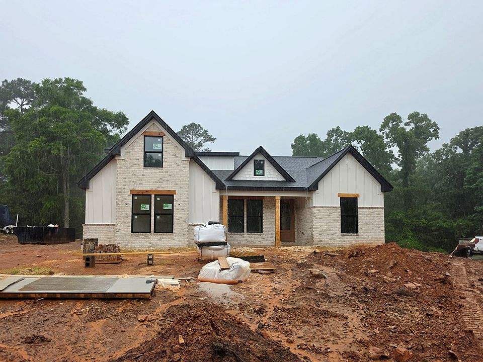 1st image of 516 Lakeside Dr