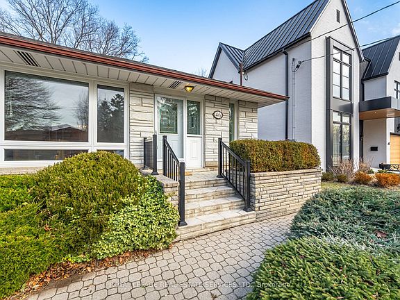 3rd image of 46 Cardigan Rd