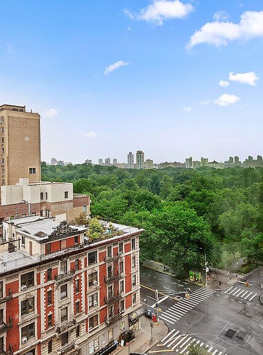 1st image of 400 Central Park W APT 12V