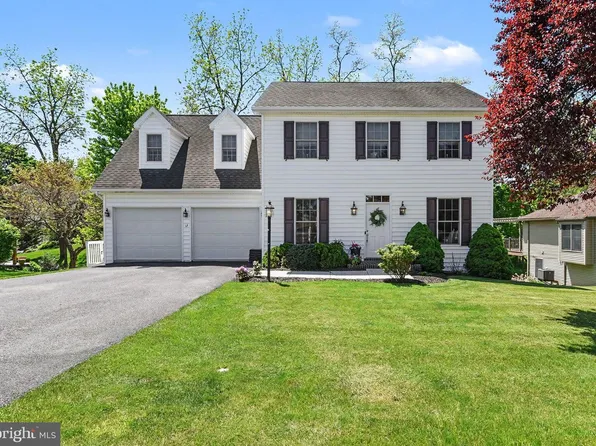 12 Dove Ct, Dillsburg, PA 17019