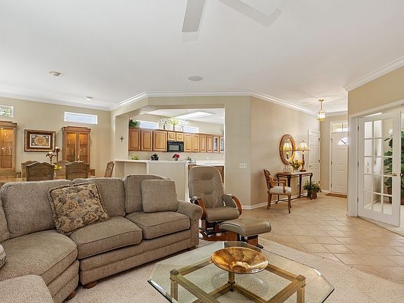 5th image of 12994 Stone Creek Ct