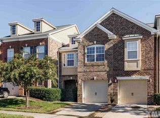 216 Longchamp Ln, Cary, NC 27519