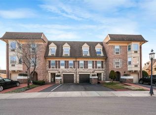 1324 Robin Lane #1195, Bayside, NY 11360