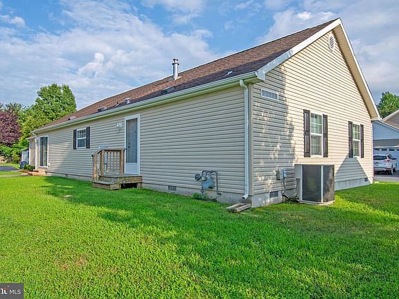 4th image of 192 Daffodil Dr #36