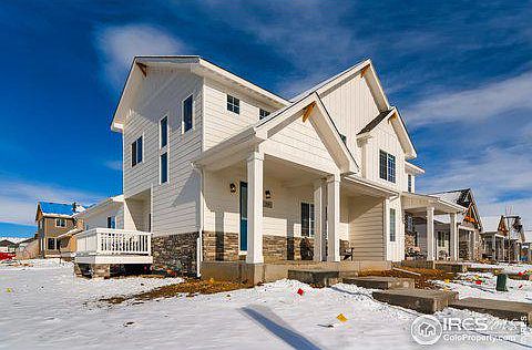 1st image of 214 Veronica Dr