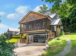 8223 Snow Hill Rd, Ooltewah, TN 37363