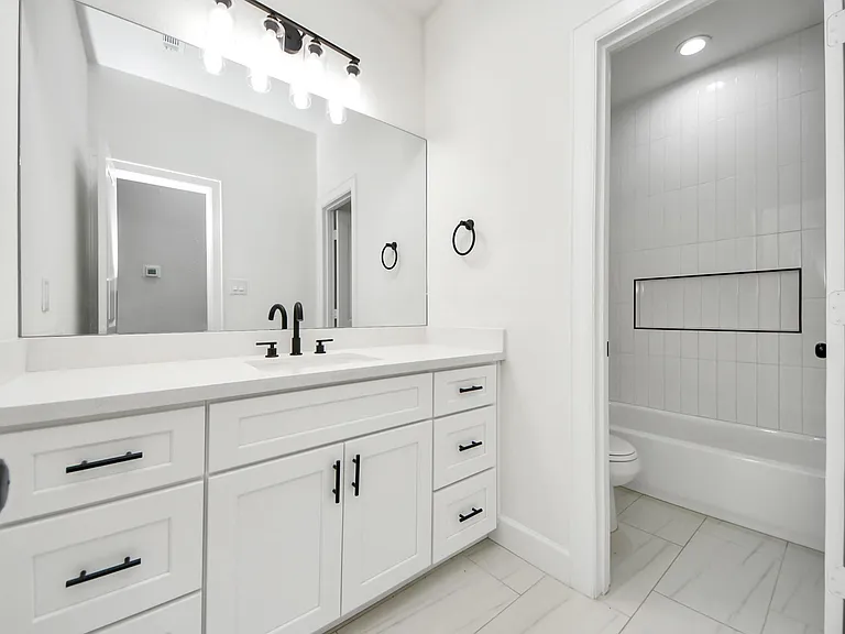 8324 Corinth St — Photo 21