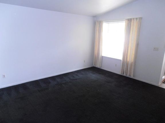 5th image of 27117 Antonio Dr