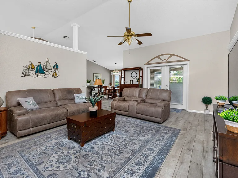 1112 Muscovie Ct — Photo 33