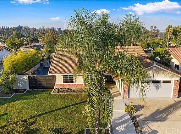 5th image of 4052 Valle Vista Dr