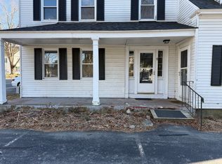 17 Main St APT 1, Brookline, NH 03033