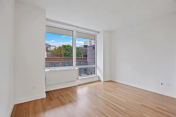 Rented by Corcoran | media 21