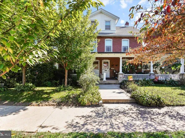 275 Penn Ave, Oxford, PA 19363